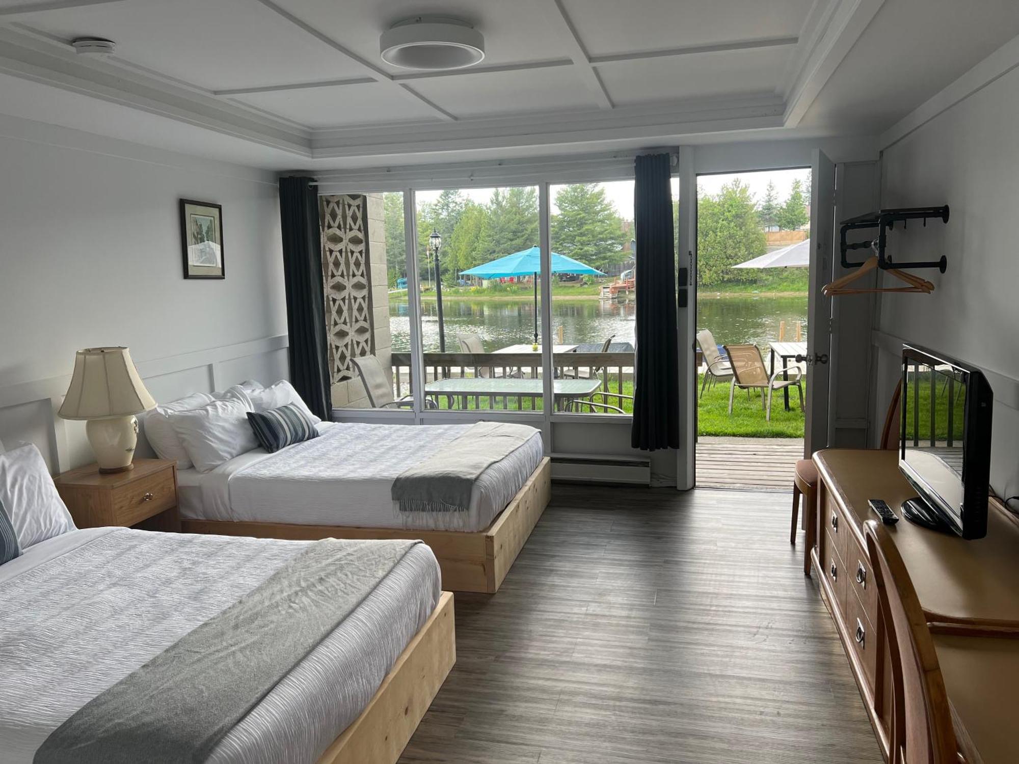 Kit Wat Motel & Marina ซอเบอร์บีช ภายนอก รูปภาพ