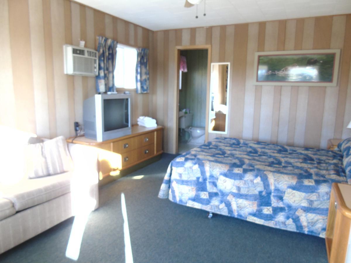 Kit Wat Motel & Marina ซอเบอร์บีช ภายนอก รูปภาพ